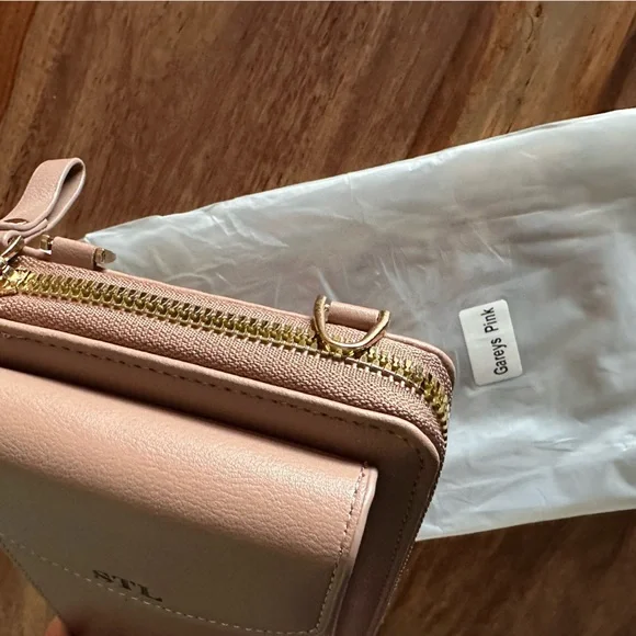 Selena The Label crossbody bag pink phone pocket money/change credit card pocket - Picture 12 of 16